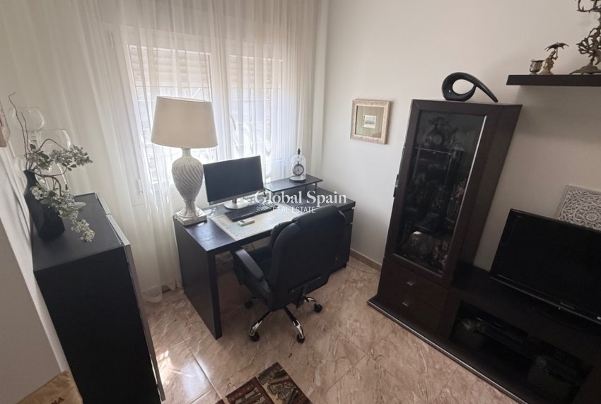 Wederverkoop - Vrijstaande_woning -
TORREVIEJA - Costa Blanca Sur