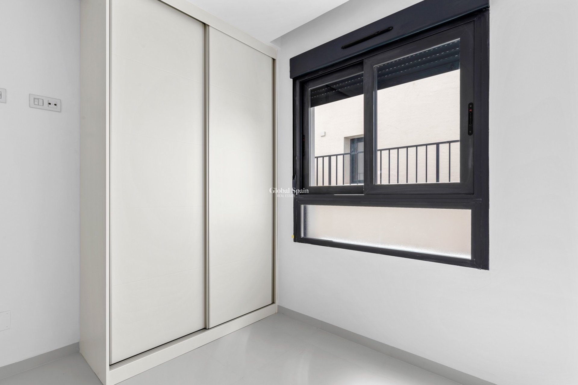 Wiederverkauf - 1. Wohnung -
SAN MIGUEL DE SALINAS - Costa Blanca South