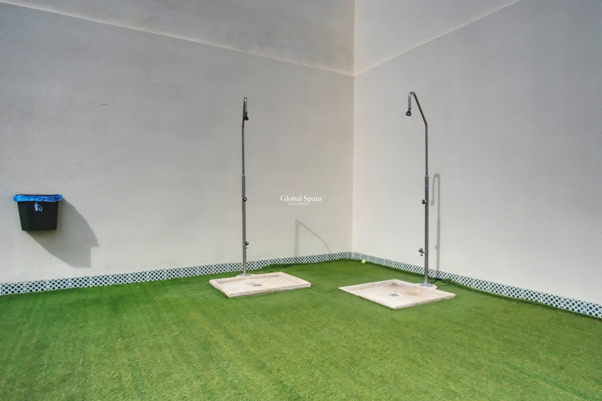 Wiederverkauf - 3. Doppelhaushälfte -
ORIHUELA COSTA - Costa Blanca South