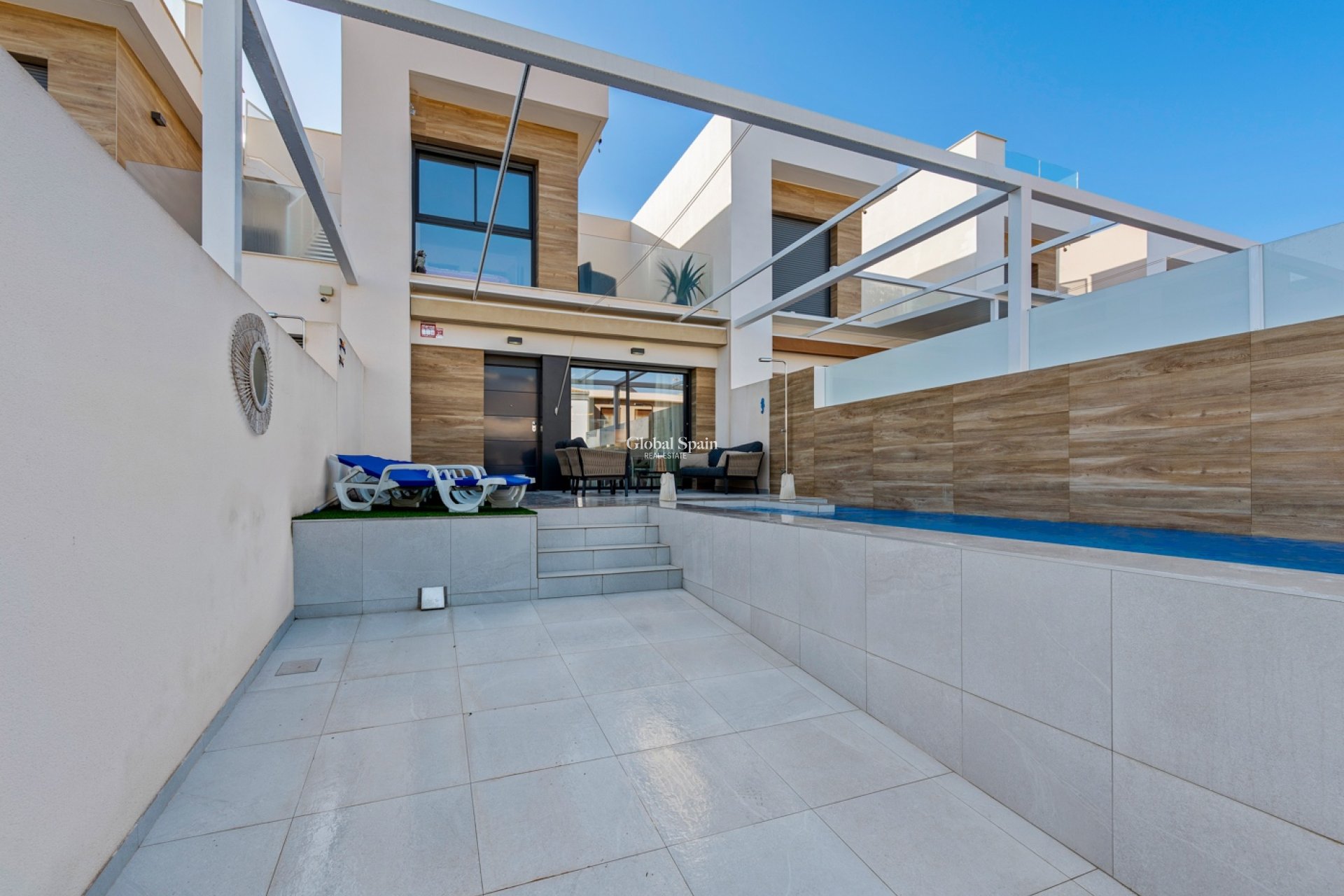 Wiederverkauf - 4. Haus - Freistehende Villa -
CIUDAD QUESADA - Costa Blanca South