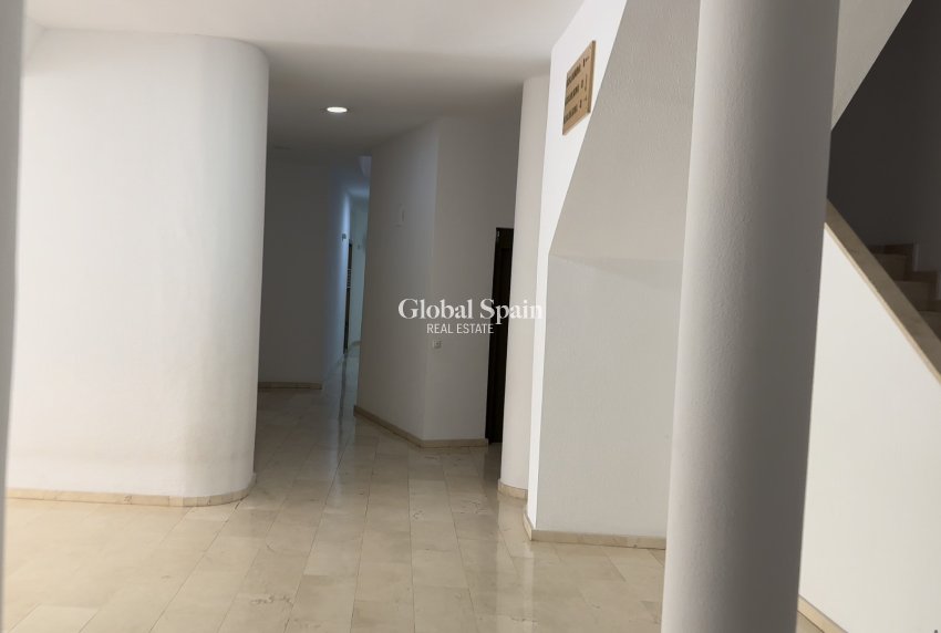 Wiederverkauf - Apartment - Wohnung -
ALICANTE - Babel