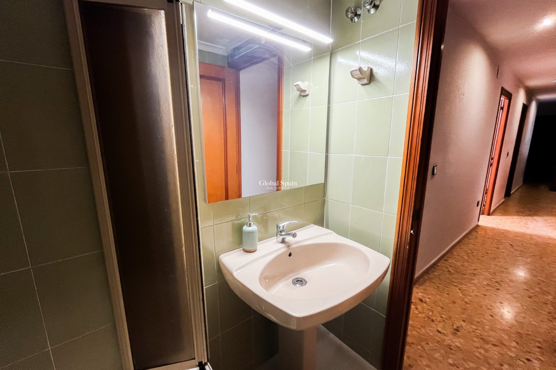 Wiederverkauf - Apartment - Wohnung -
ALICANTE - Centro