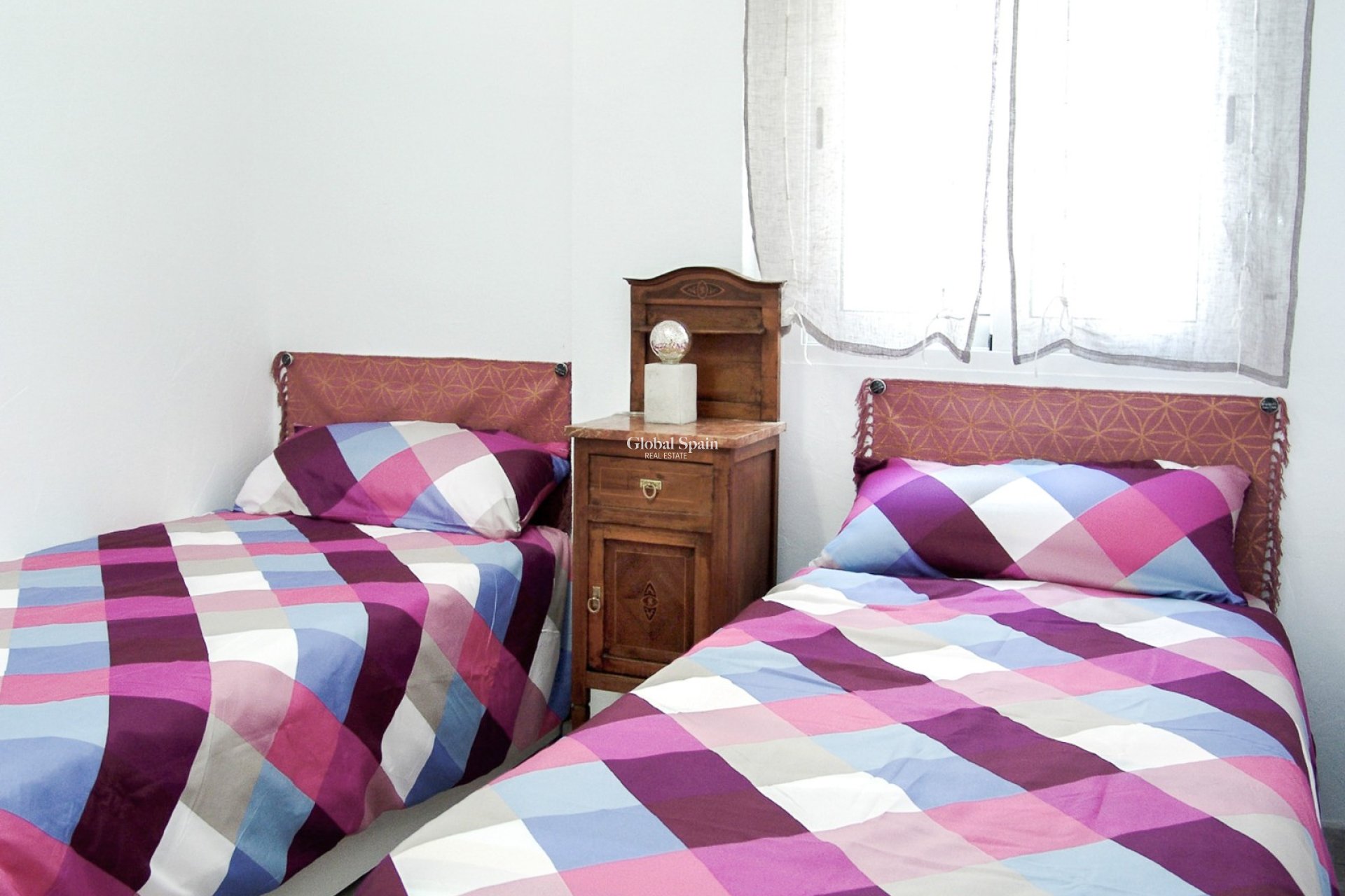 Wiederverkauf - Apartment - Wohnung -
ALICANTE - Mercado