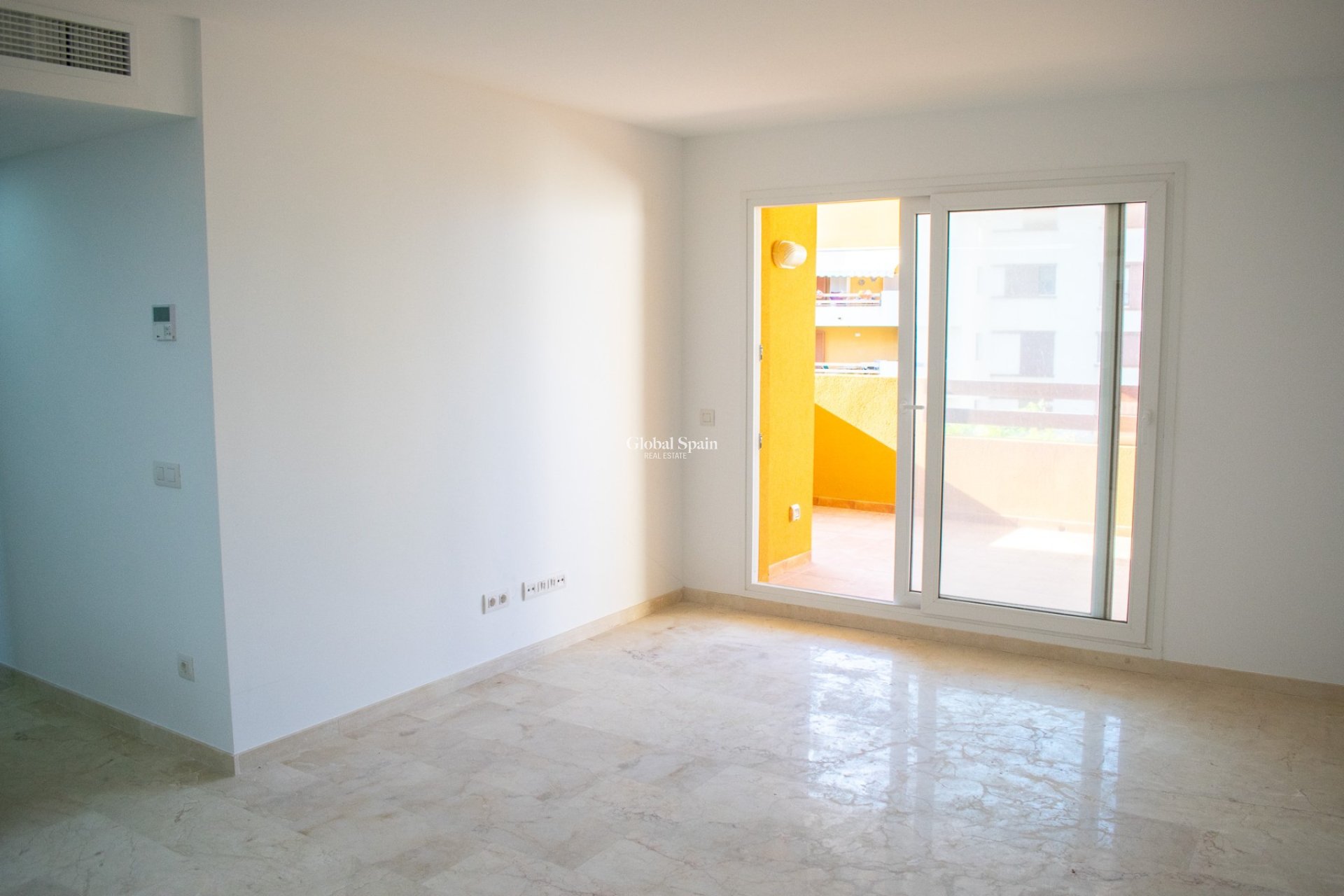 Wiederverkauf - Apartment - Wohnung -
ORIHUELA COSTA - Punta Prima