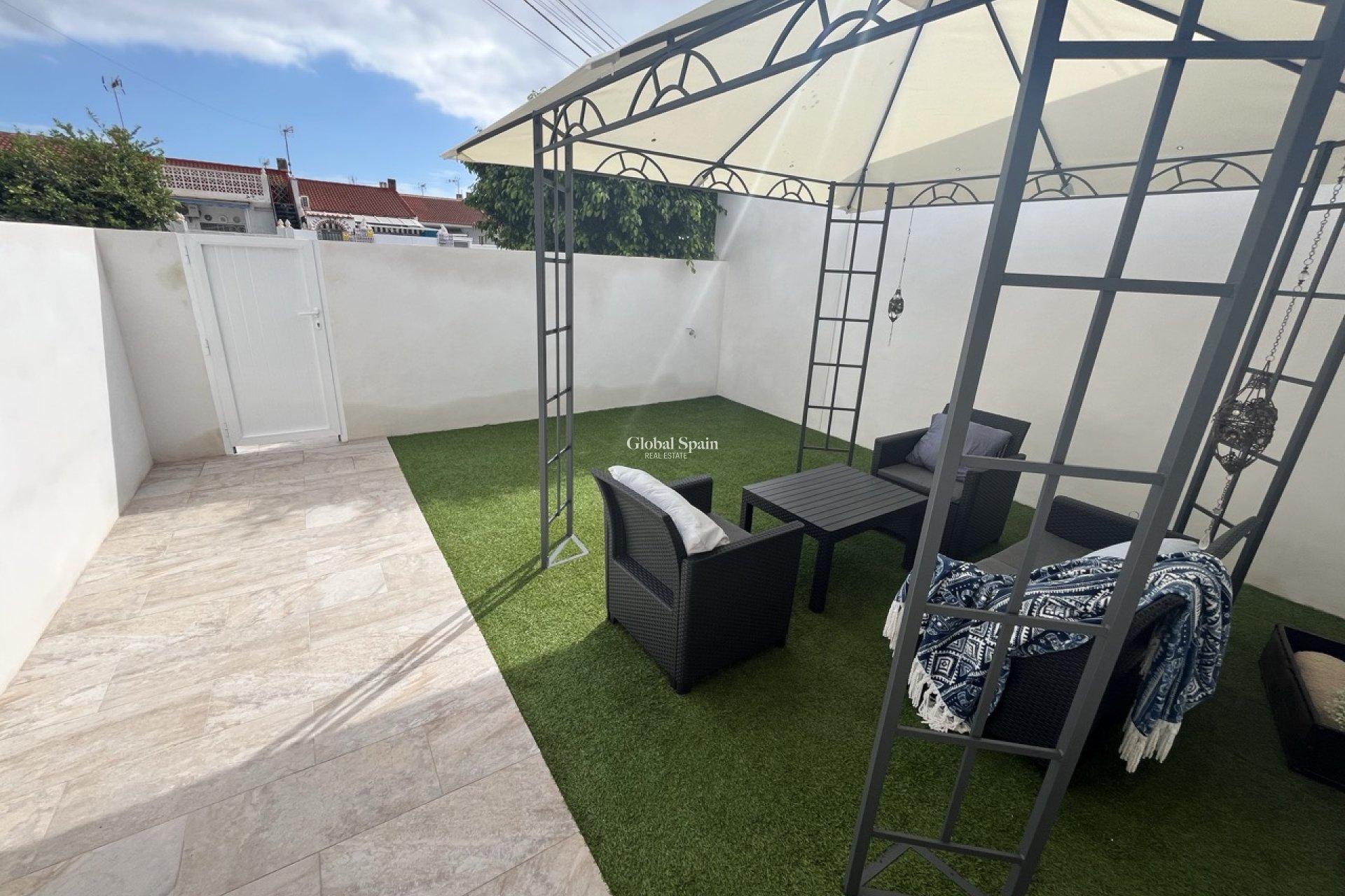 Wiederverkauf - Dorfhaus -
TORREVIEJA - Torreta - Florida