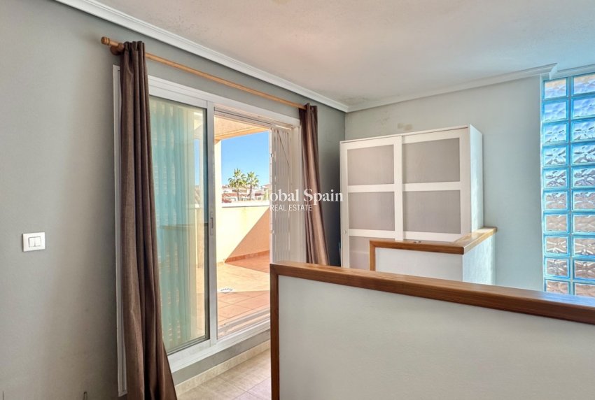 Wiederverkauf - Duplex -
ORIHUELA COSTA - Playa Flamenca