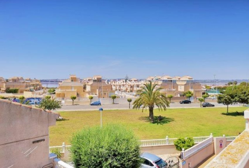 Wiederverkauf - Duplex -
TORREVIEJA - El limonar