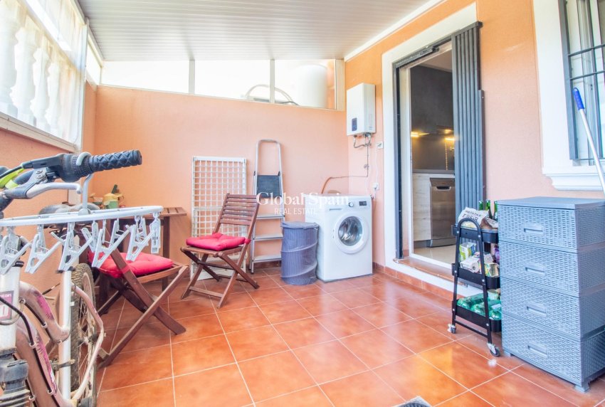 Wiederverkauf - Duplex -
TORREVIEJA - La Siesta - El Salado - Torreta