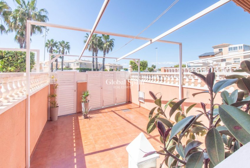 Wiederverkauf - Duplex -
TORREVIEJA - La Siesta - El Salado - Torreta