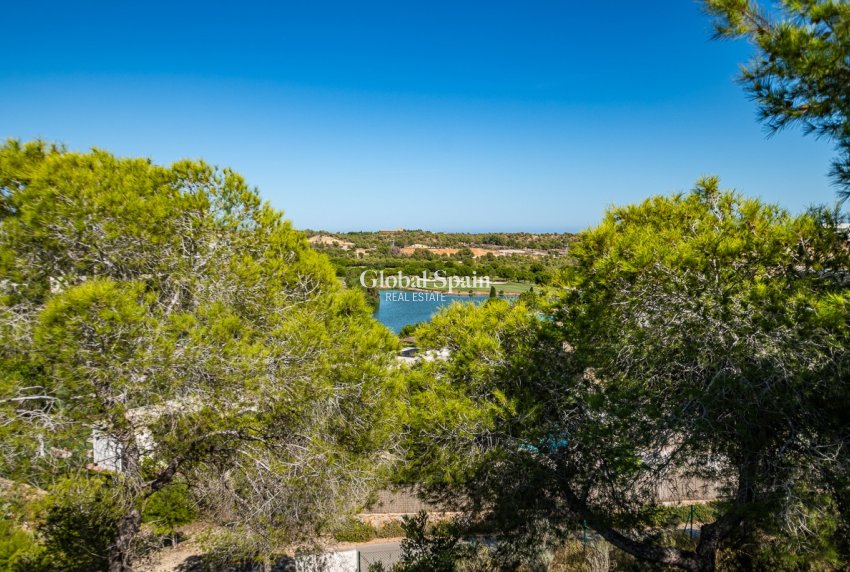 Wiederverkauf - Erdgeschoss -
LAS COLINAS GOLF RESORT