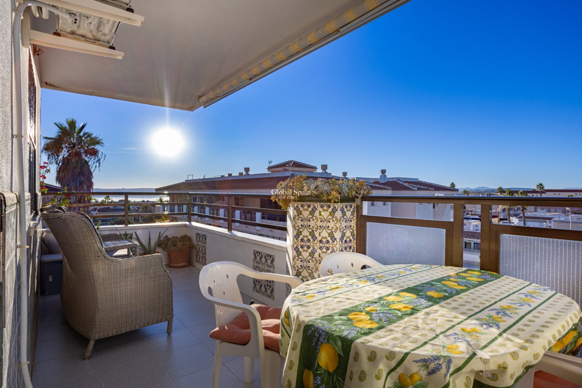 Wiederverkauf - Ferienwohnung -
TORREVIEJA - La Siesta