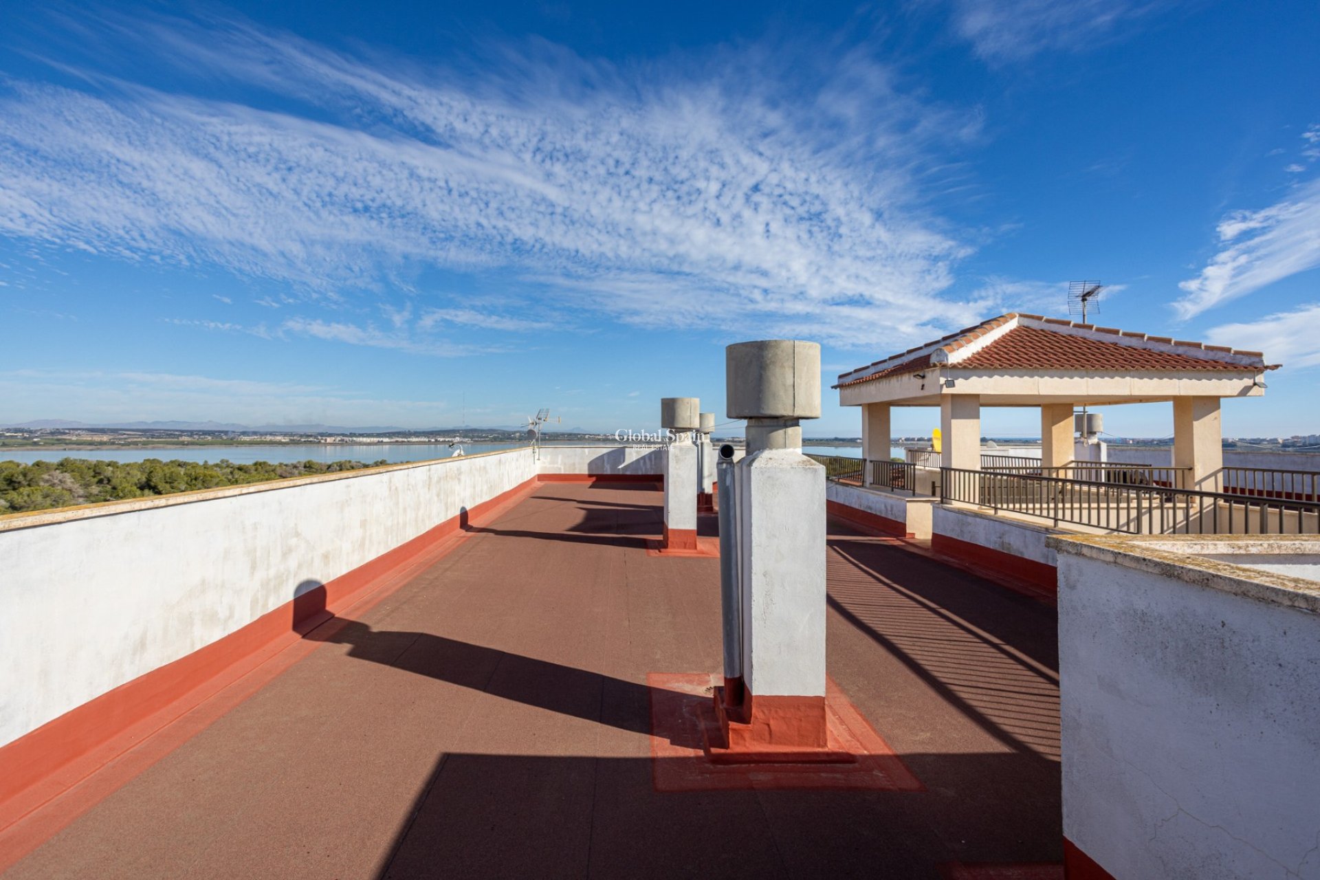 Wiederverkauf - Ferienwohnung -
TORREVIEJA - La Siesta