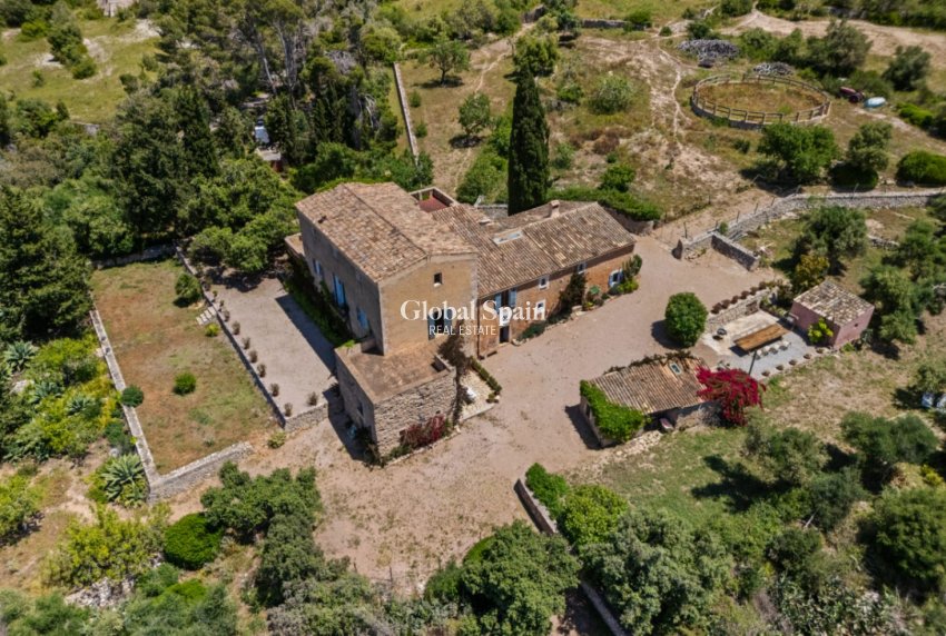 Wiederverkauf - Finca / Landhaus -
Felanitx - Mallorca