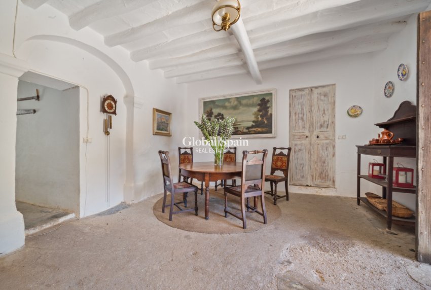 Wiederverkauf - Finca / Landhaus -
Felanitx - Mallorca