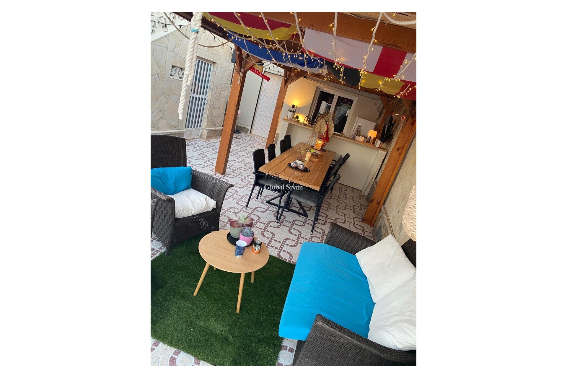 Wiederverkauf - Freistehende Villa -
CIUDAD QUESADA