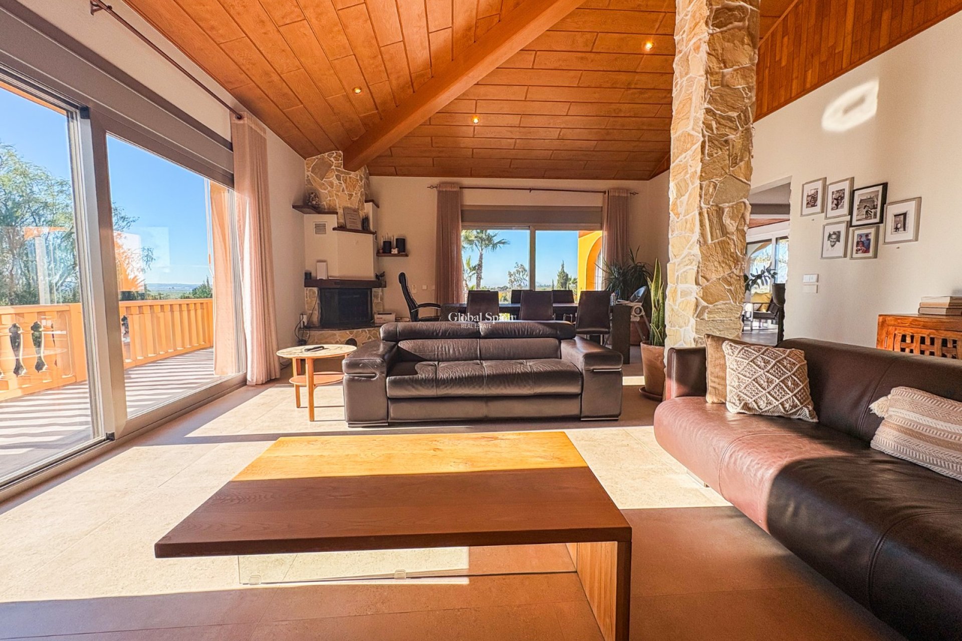 Wiederverkauf - Freistehende Villa -
ELCHE - Las Bayas