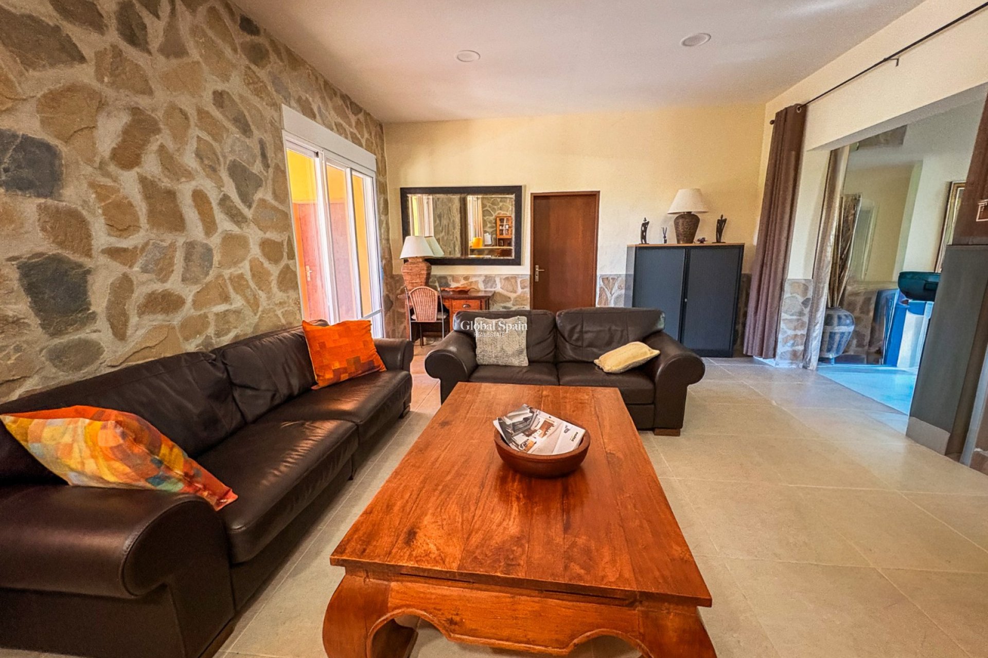 Wiederverkauf - Freistehende Villa -
ELCHE - Las Bayas