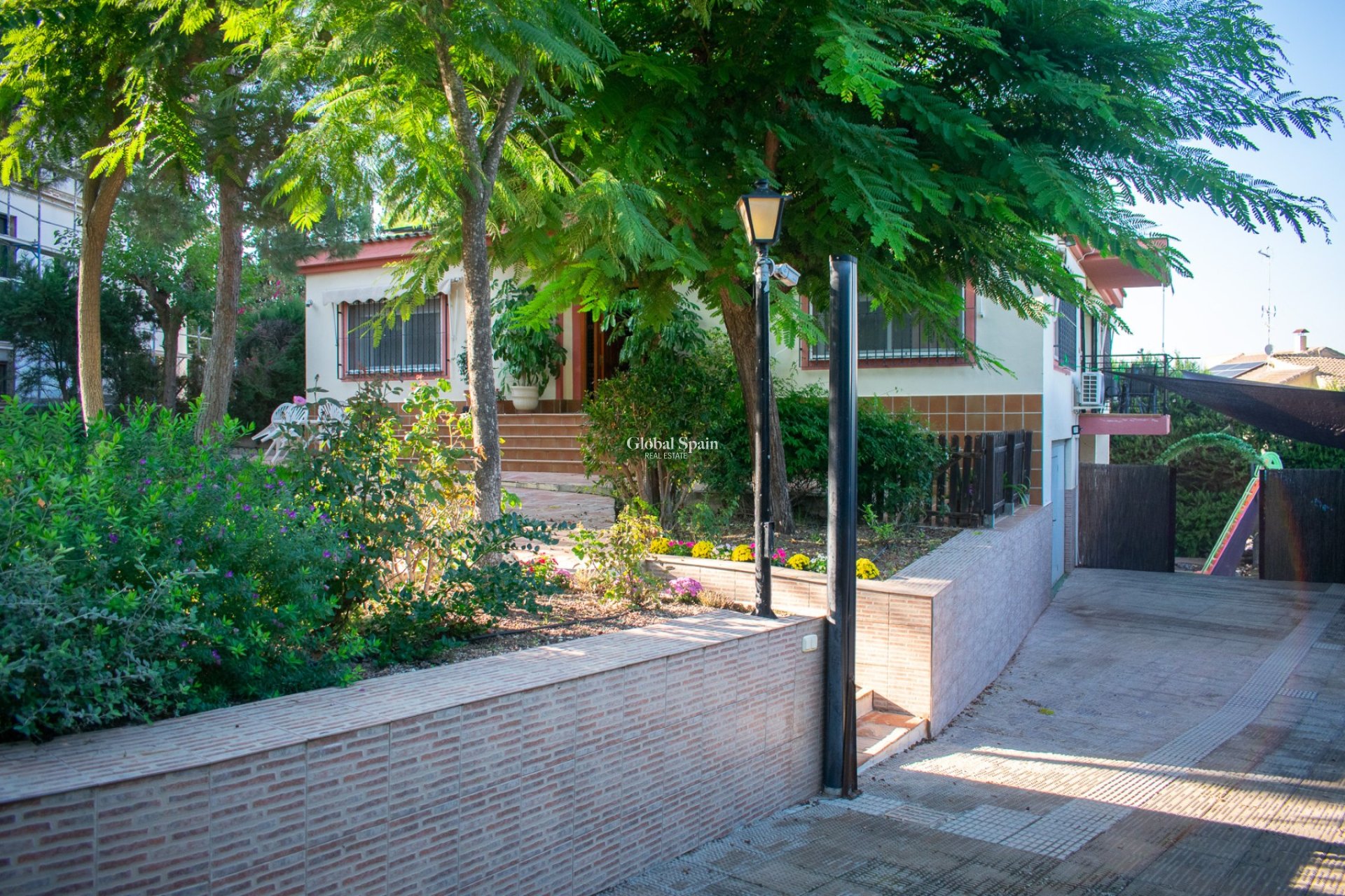 Wiederverkauf - Freistehende Villa -
MOLINA DEL SEGURA - Torre de Cotillas