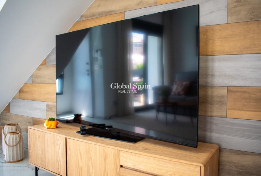 Wiederverkauf - Freistehende Villa -
TORREVIEJA - La Siesta - El Salado - Torreta