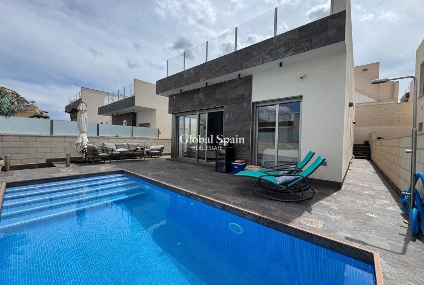 Wiederverkauf - Freistehendes Haus -
ORIHUELA - Costa Blanca Sur