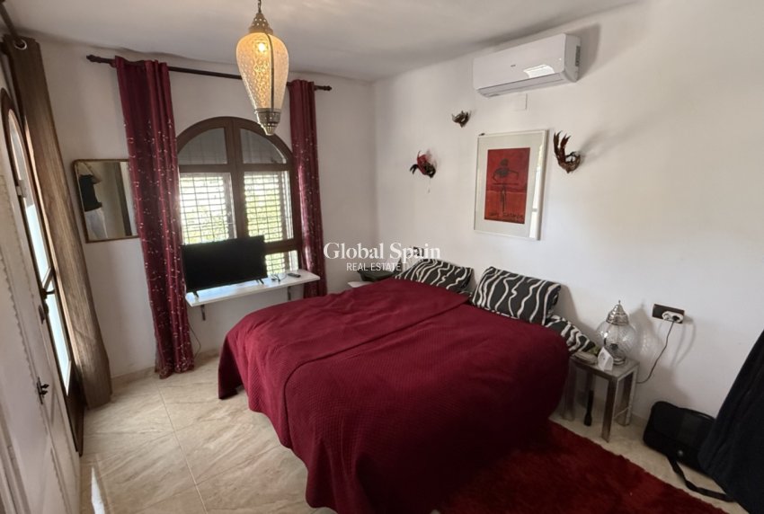 Wiederverkauf - Freistehendes Haus -
ORIHUELA - Costa Blanca Sur