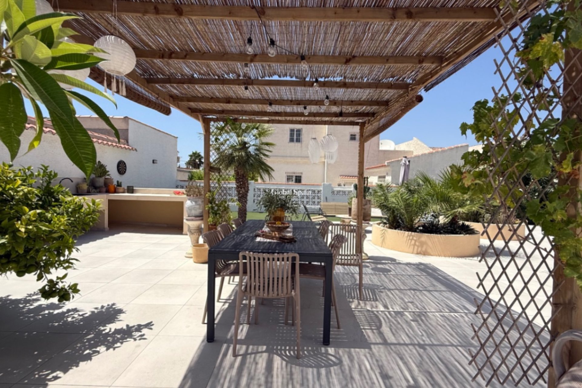 Wiederverkauf - Freistehendes Haus -
TORREVIEJA - Costa Blanca Sur