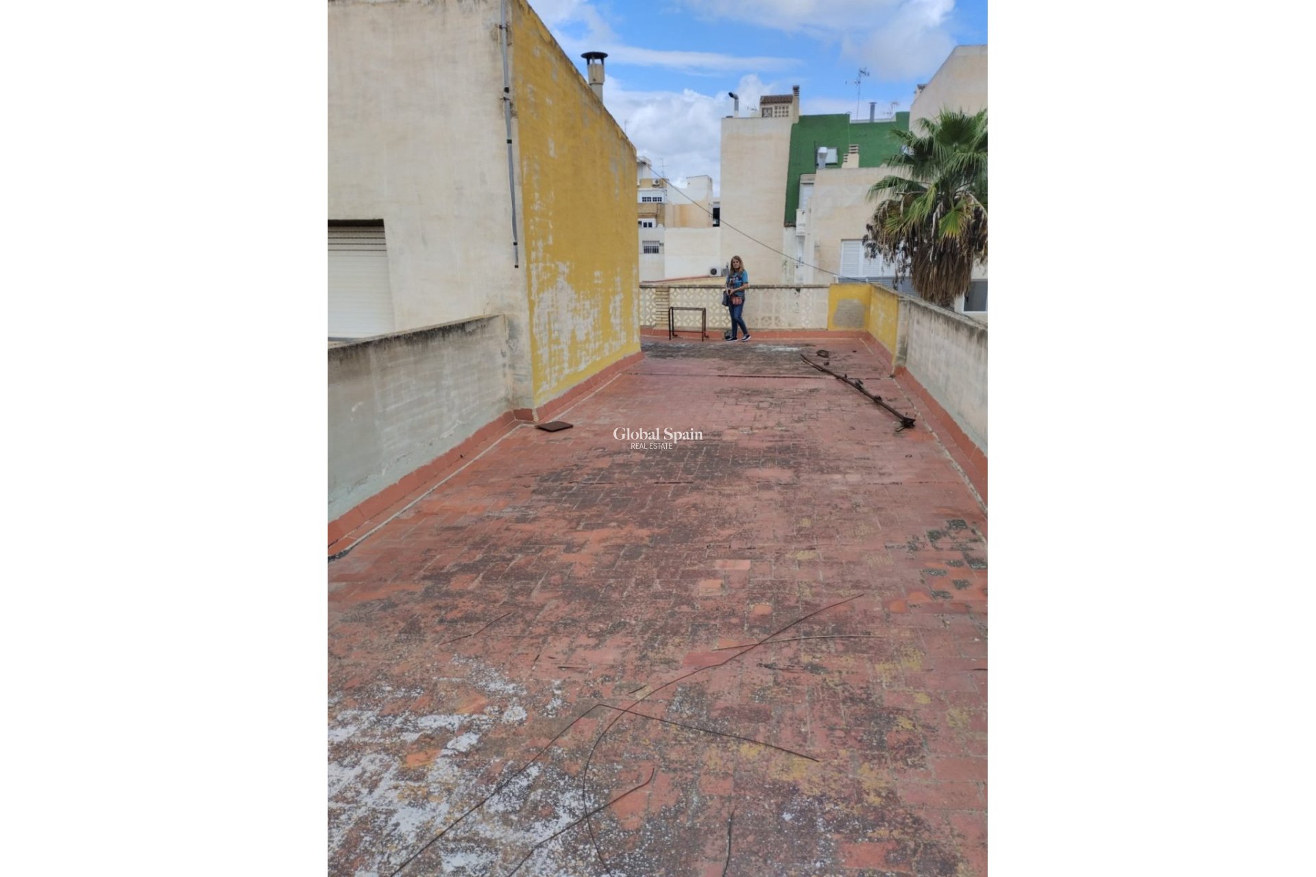 Wiederverkauf - Gebäude -
TORREVIEJA - Costa Blanca Sur