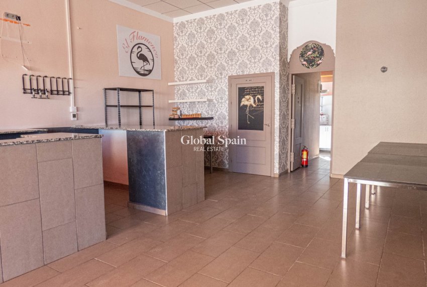 Wiederverkauf - GEWERBEIMMOBILIE -
LA FINCA GOLF - Algorfa