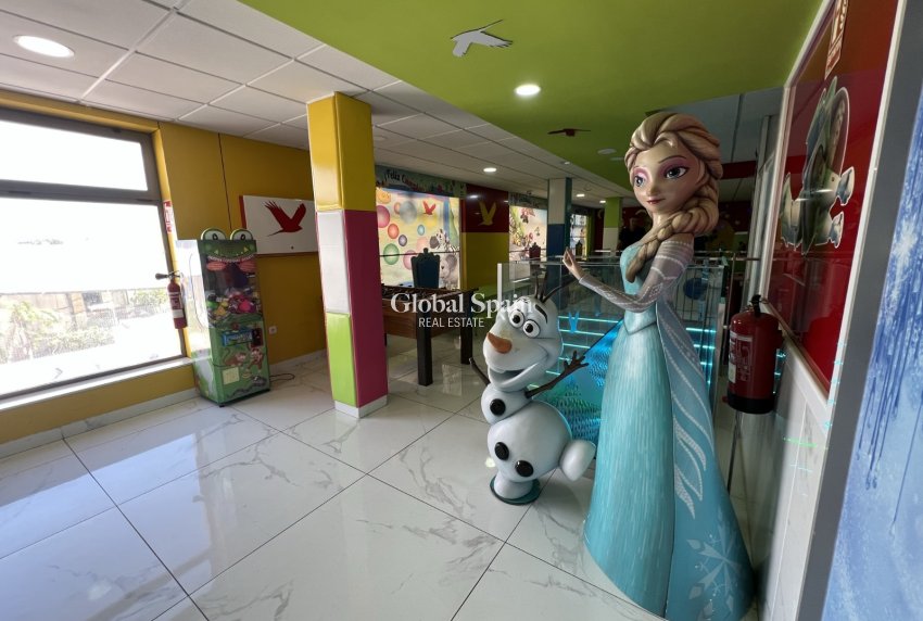 Wiederverkauf - GEWERBEIMMOBILIE -
TORREVIEJA - Costa Blanca Sur