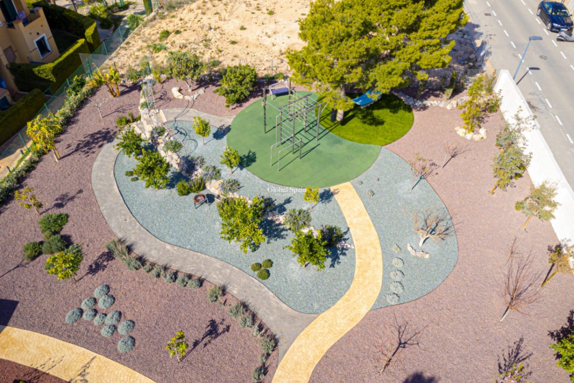 Wiederverkauf - GRUNDSTÜCK -
FINESTRAT - Costa Blanca