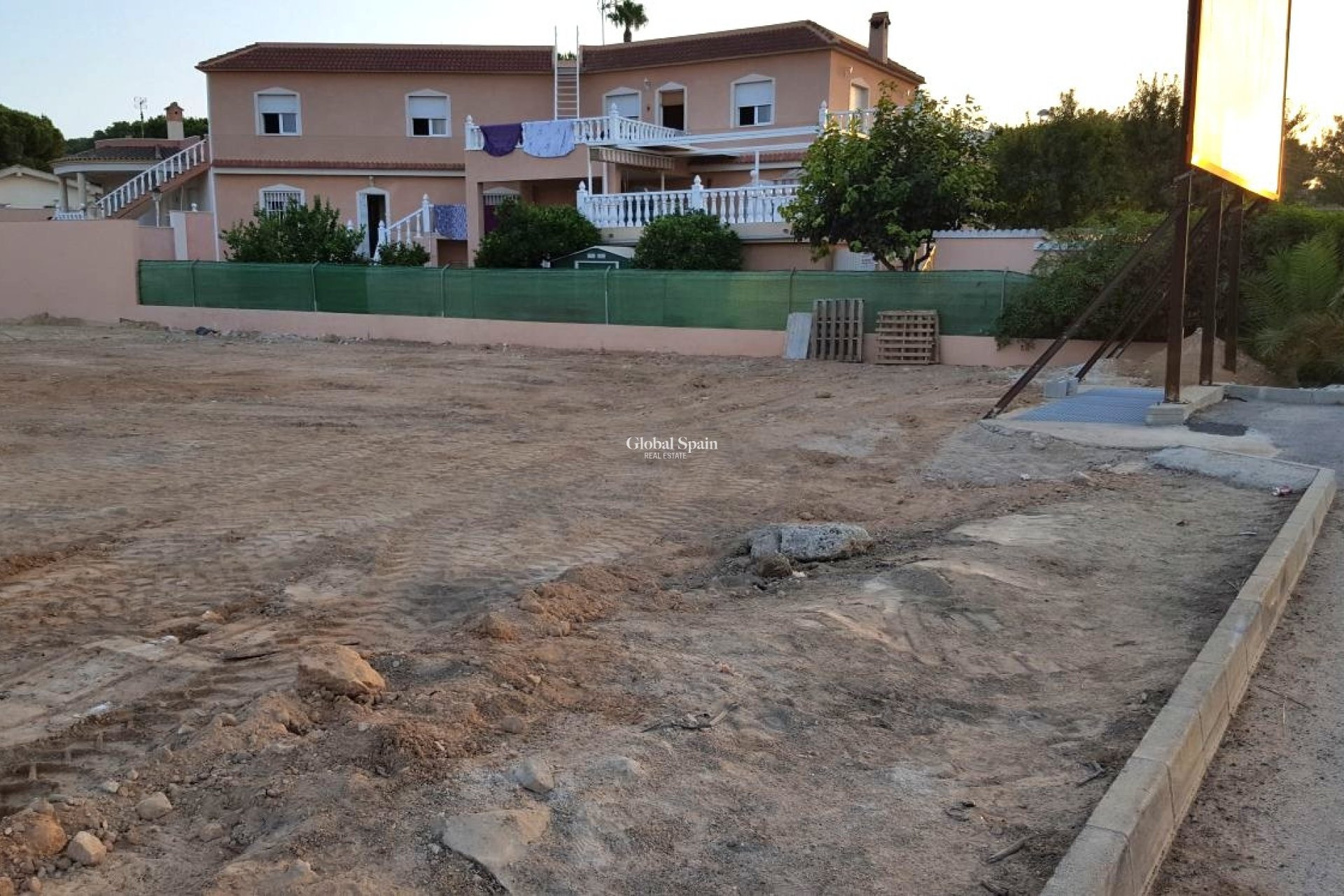 Wiederverkauf - GRUNDSTÜCK -
LOS BALCONES - LOS ALTOS - Costa Blanca
