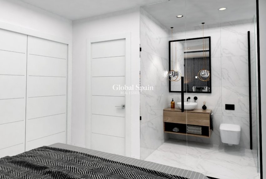 Wiederverkauf - GRUNDSTÜCK -
LOS MONTESINOS - Costa Blanca