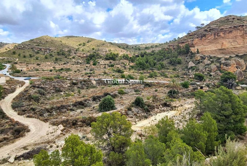 Wiederverkauf - GRUNDSTÜCK -
MURCIA - Abanilla