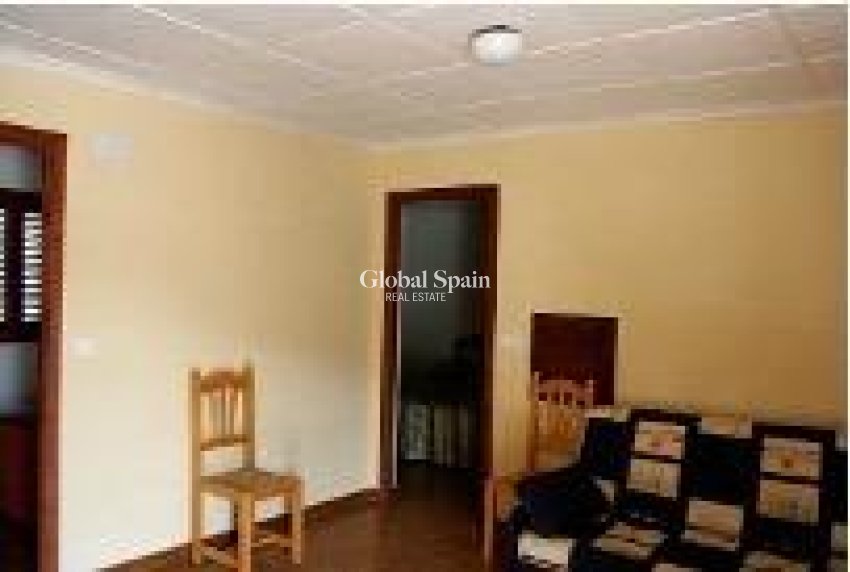 Wiederverkauf - GRUNDSTÜCK -
ORIHUELA - Desamparados-hurchillo-torremendo