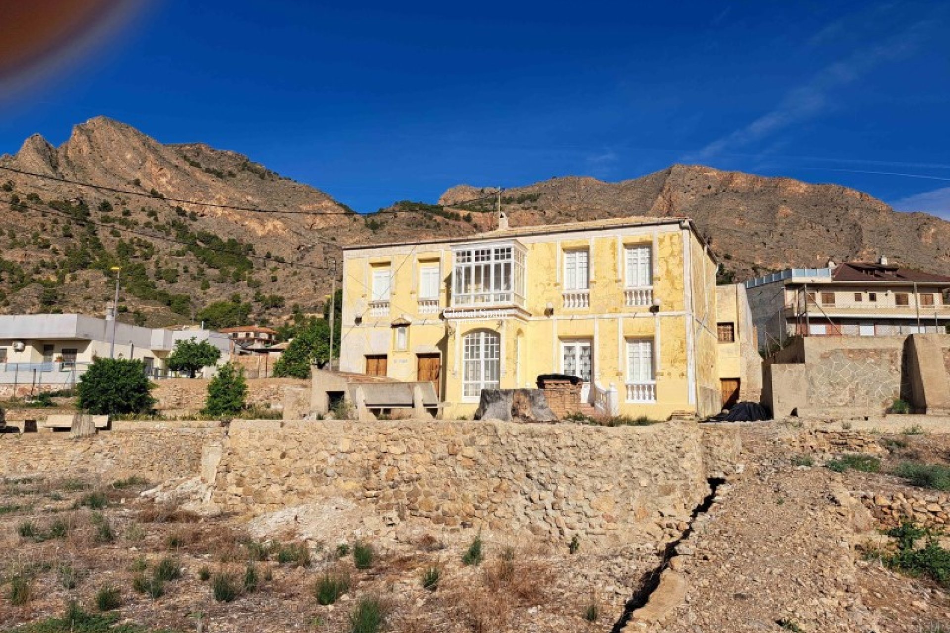 Wiederverkauf - GRUNDSTÜCK -
ORIHUELA - Inland