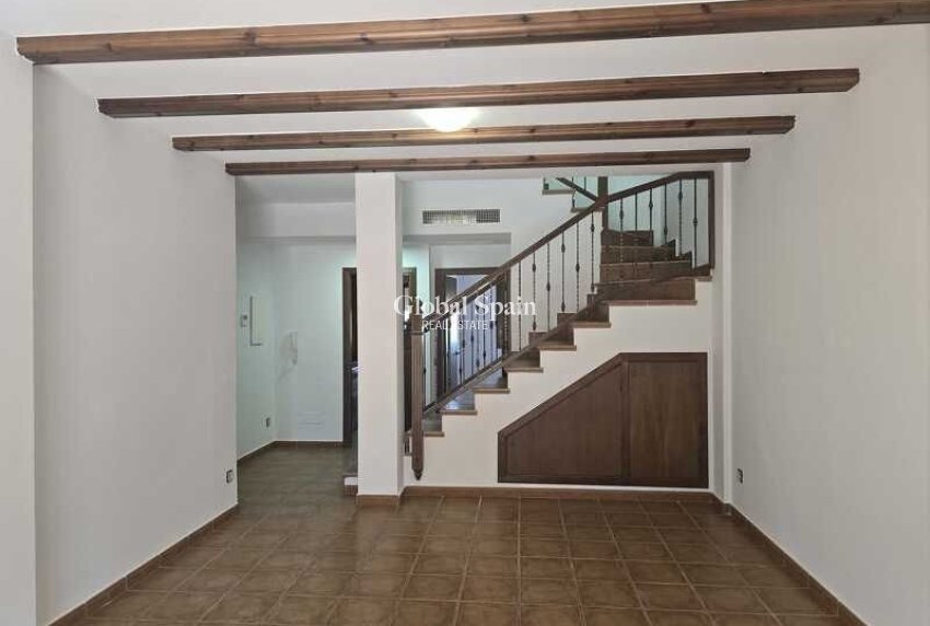 Wiederverkauf - Halb freistehend -
ALGORFA - LA FINCA GOLF / ALGORFA