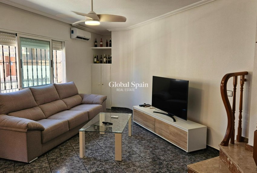 Wiederverkauf - Halb freistehend -
SAN PEDRO DEL PINATAR - San Pedro de Pinatar