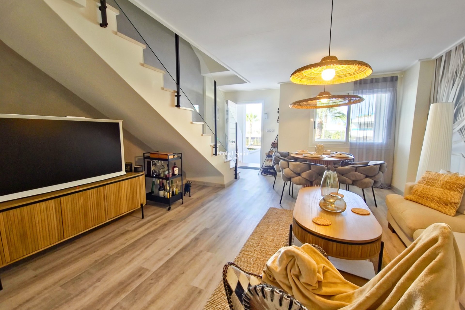 Wiederverkauf - Halb freistehend -
TORREVIEJA - LOS BALCONES - LOS ALTOS