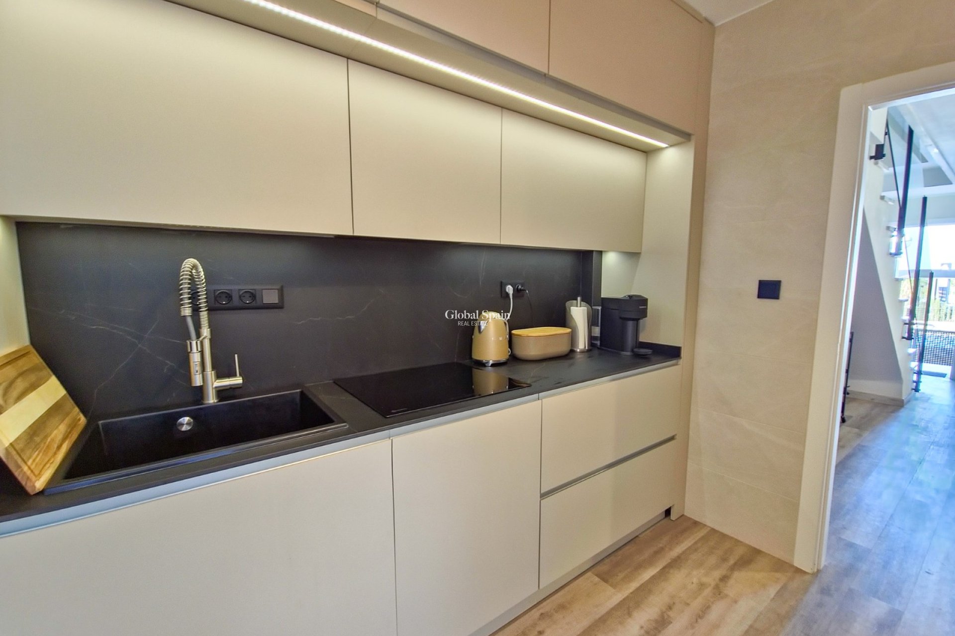 Wiederverkauf - Halb freistehend -
TORREVIEJA - LOS BALCONES - LOS ALTOS