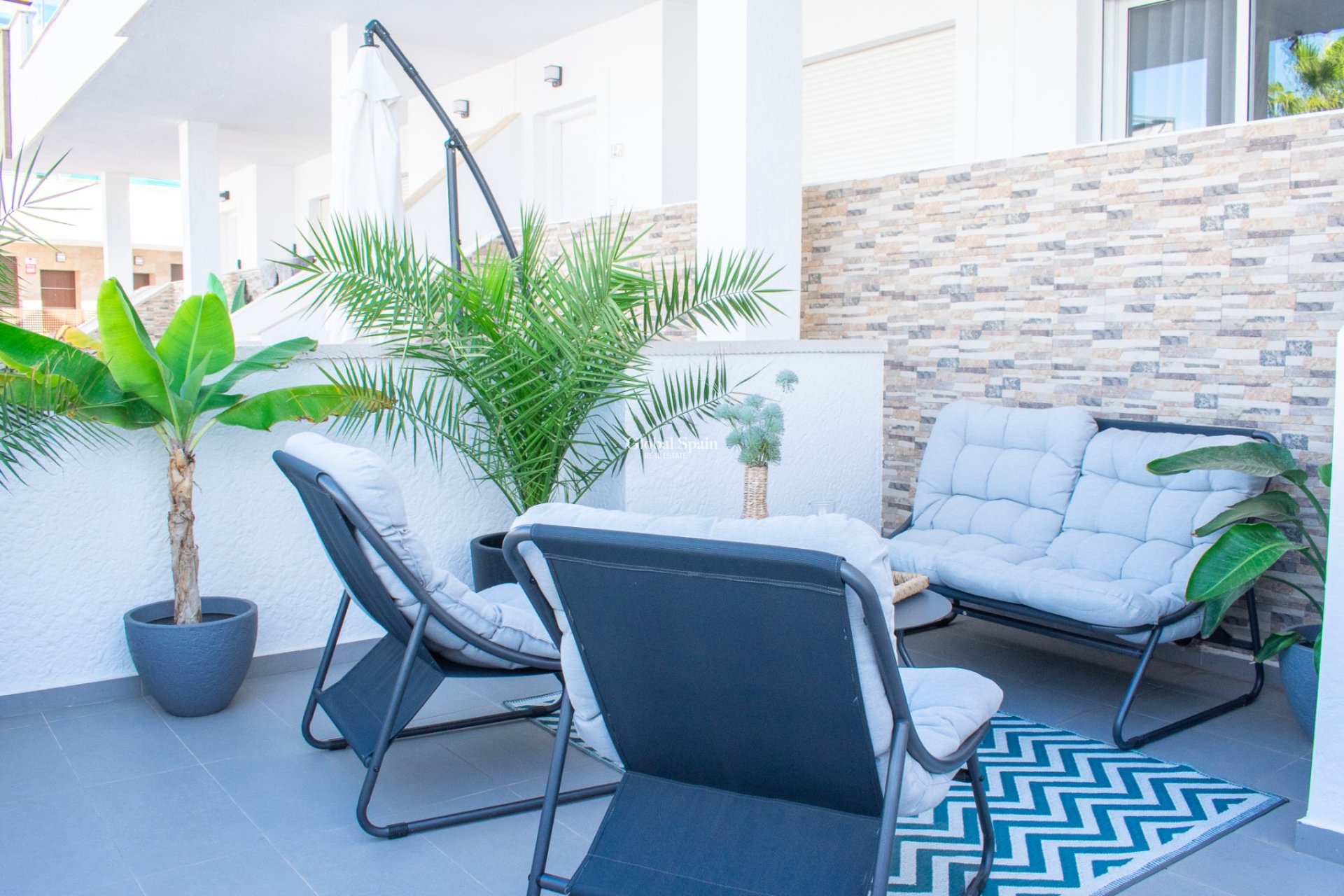 Wiederverkauf - Halb freistehend -
TORREVIEJA - LOS BALCONES - LOS ALTOS