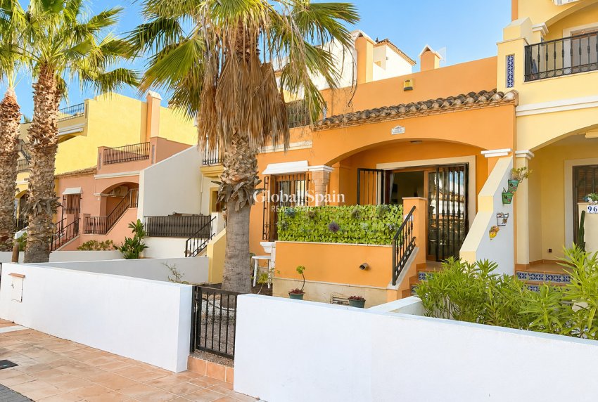 Wiederverkauf - HAUS -
ALGORFA - LA FINCA GOLF / ALGORFA