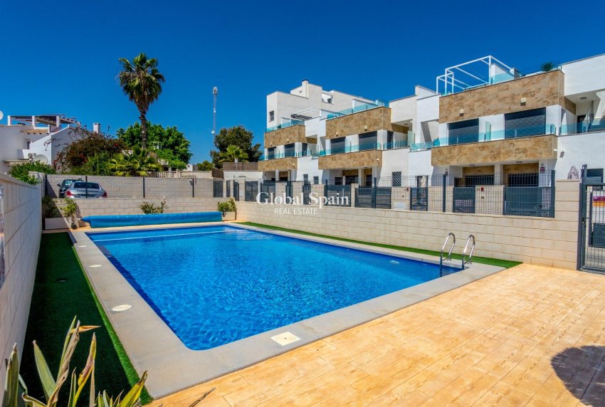 Wiederverkauf - HAUS -
ALICANTE - Costa Blanca Sur