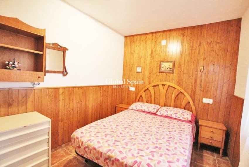 Wiederverkauf - HAUS -
ALMORADÍ - Comunidad Valenciana