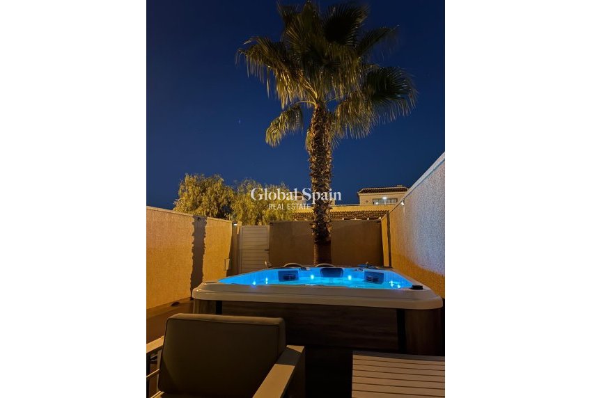 Wiederverkauf - HAUS -
AVILESES - Jerónimo Y Avileses