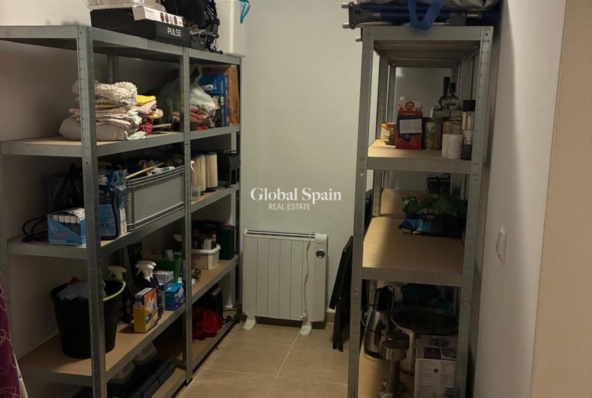 Wiederverkauf - HAUS -
AVILESES - Jerónimo Y Avileses