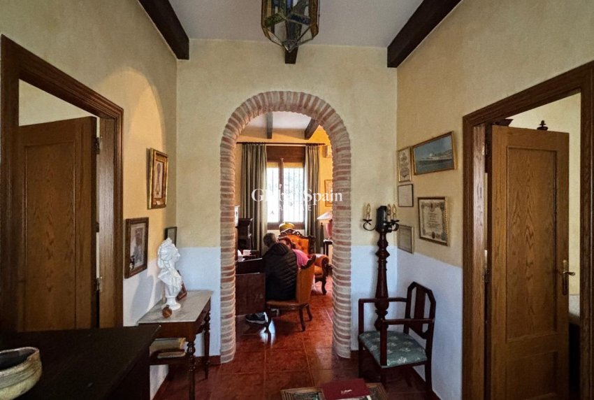 Wiederverkauf - HAUS -
BENEJÚZAR - Comunidad Valenciana