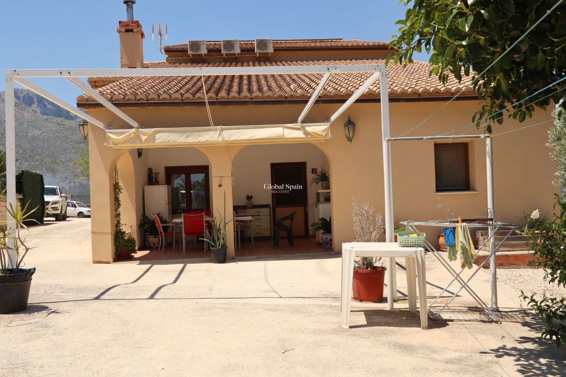 Wiederverkauf - HAUS -
BENISSA - Costa Blanca