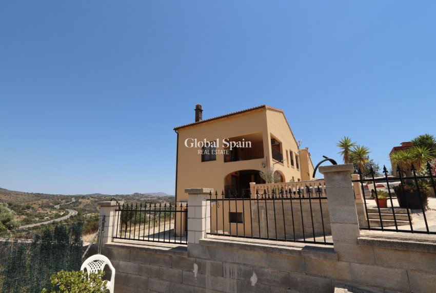Wiederverkauf - HAUS -
BENISSA - Costa Blanca