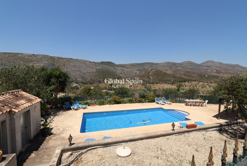 Wiederverkauf - HAUS -
BENISSA - Costa Blanca