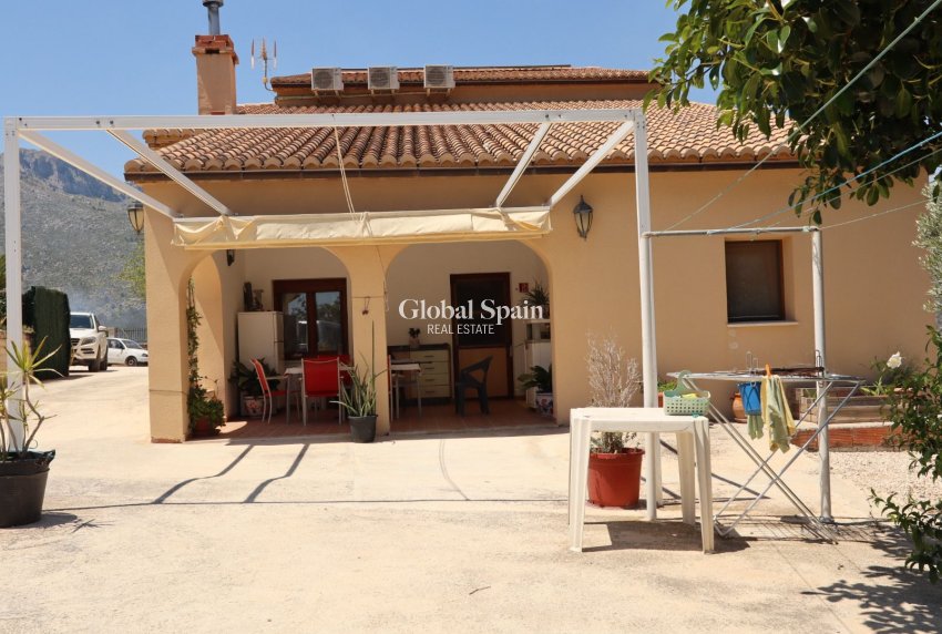 Wiederverkauf - HAUS -
BENISSA - Costa Blanca